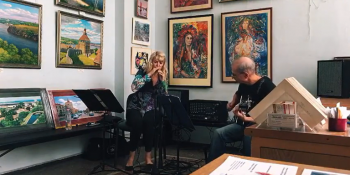 Запорізькі спілчани здійснюють «арт-підтримку» військового госпіталю