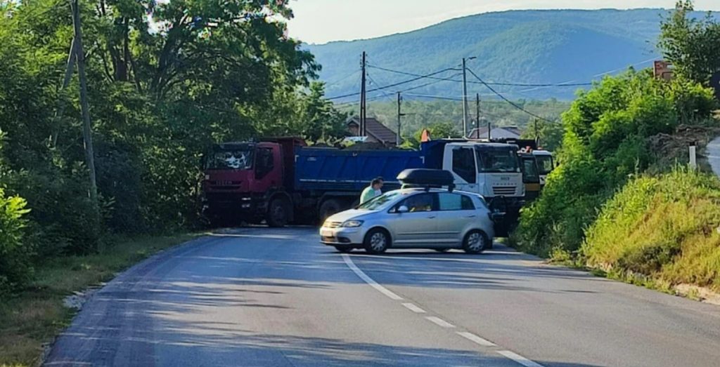 Ситуація в Косові під контролем. Українських журналістів запевнили, що їм нічого не загрожує в Приштині