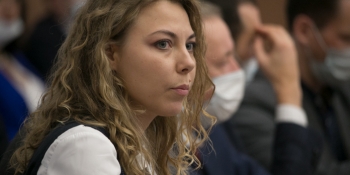 Опозиційний російський політик Хельга Пирогова: У війні проти України пропагандисти з РФ винні не менше, ніж військові та політики