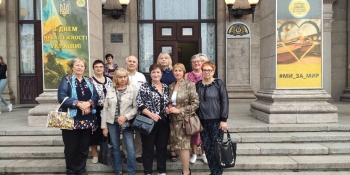 “Скільки прекрасних почуттів!”. Журналісти-переселенці відвідали філармонію