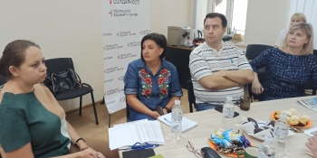 Найактуальнішою темою для більшості ЗМІ Дніпропетровщині залишається війна.