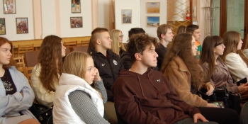 Фотороботи членів НСЖУ  підуть з молотка, а виручені кошти на реабілітації українських воїнів