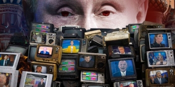 Прес-конференція в Криму: журналісти-колаборанти і російські пропагандисти злякалися