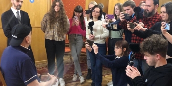 Мобільна журналістика – це просто.  Норвезькі медійники провели воркшоп для українських колег