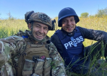 «Росіяни не думали, що на Харківщині в них стрілятимуть», – телевізійна та журнальна команди створюють серіал про країну героїв