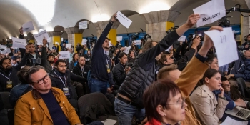 The New York Times: «Ухвалений українським парламентом закон про медіа викликав критику захисників свободи преси»