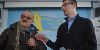 У НСЖУ відкрилася фотовиставка «Спалахи війни 2022»