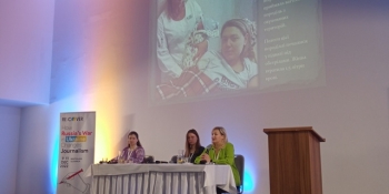 Делікатна тема: українські журналісти обговорювали в Братиславі, як писати про внутрішньо переміщених осіб