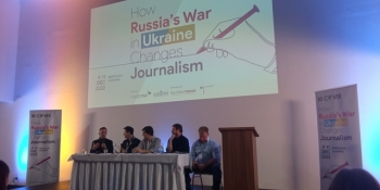 Дезінформація та пропаганда під час війни: як їм протистояти, українські журналісти обговорювали на конференції в Братиславі