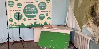 Журналісти почали відновлювати редакційне приміщення “Обріїв Ізюмщини”