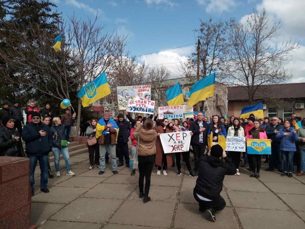 Журналістка Ганна Водницька: «Окупант на блокпосту каже: Захочу – виїдете, не захочу – ні» 2