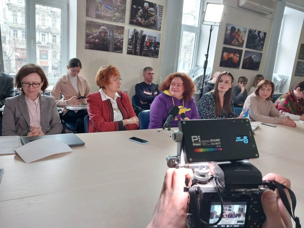 Нагороджено переможців творчого конкурсу «Інформаційна передова-2022»