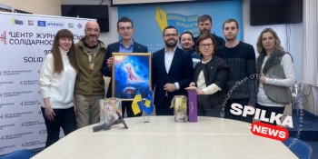 НСЖУ надає допомогу журналістам із Косова, які знімають сюжети про опір українців російському вторгненню