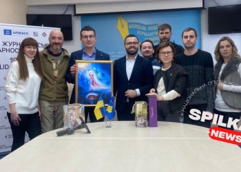 НСЖУ надає допомогу журналістам із Косова, які знімають сюжети про опір українців російському вторгненню 10 НСЖУ надає допомогу журналістам із Косова, які знімають сюжети про опір українців російському вторгненню