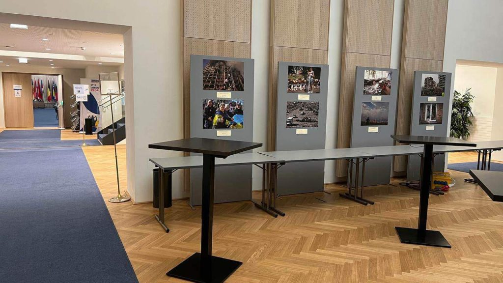 Роботи українських фотографів було представлено у штаб-квартирі ОБСЄ у Відні
