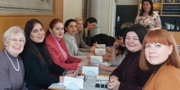 Депутатки з Косова розповіли українським журналісткам, як війна та еміграція вплинули на історичну пам’ять албанців