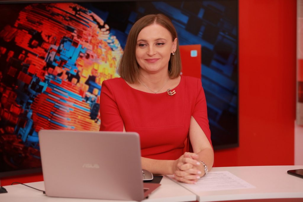 Ведуча «5 каналу» Анна Мірошниченко: «Навіть під час обстрілів жодного разу не зупиняли ефір»