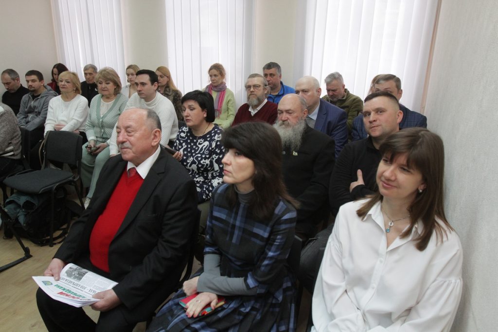 Голова НСЖУ зустрівся із активом Дніпропетровського журналістського осередку 22