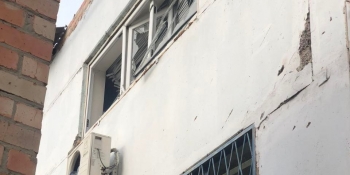 Внаслідок російського обстрілу зруйновано редакцію нікопольського радіо