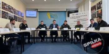 Правоохоронці розслідують понад сотню злочинів проти журналістів, скоєних під час російської агресії: в НСЖУ відбувся круглий стіл