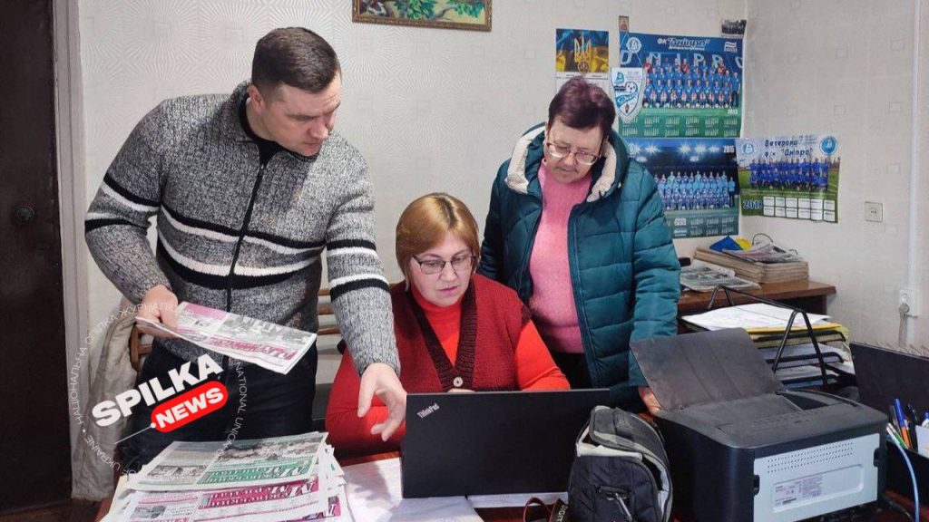 Отриманий від міжнародних партнерів ноутбук задіяли на верстці прифронтової газети