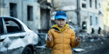 «Європейці мають знати, що українці виборюють майбутнє Європи»: у Фінляндії відбулася фотовиставка про війну на землі Запоріжжя