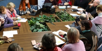 У Запорізькому центрі журналістської солідарності медійників-переселенців вчили волонтерству