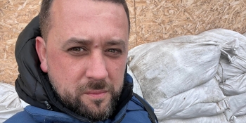 Албанський журналіст Юл Касапі: «В Україні ти не знаєш, що буде з тобою наступної миті, обстріли тривають постійно»