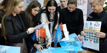 Журналістській молоді розповіли про мінну безпеку