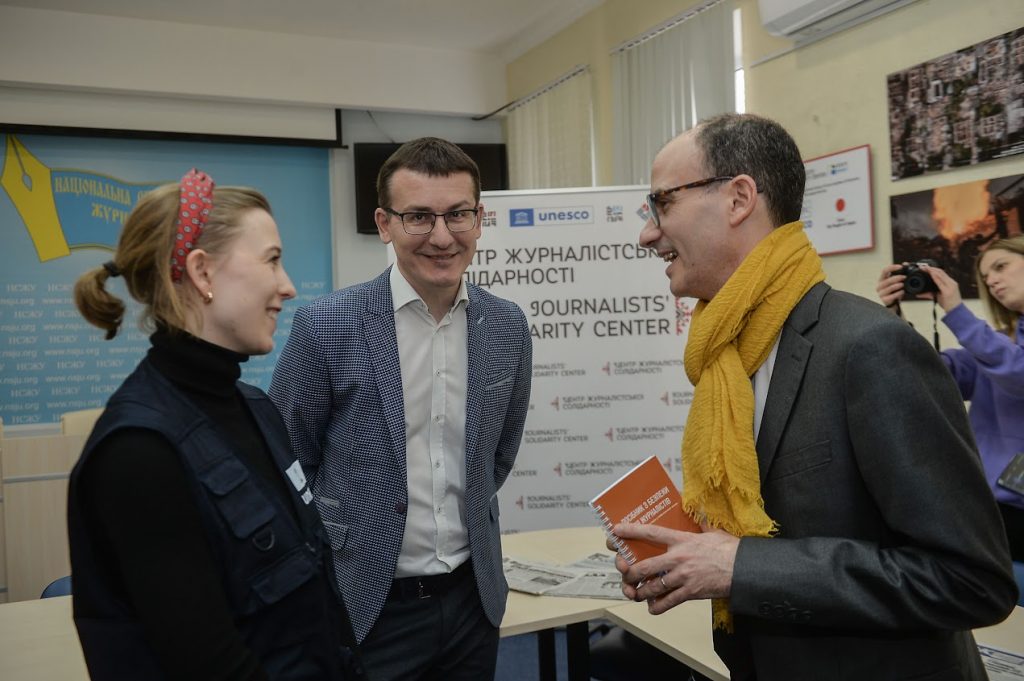 «6,9 мільярдів доларів знадобиться в наступні 10 років для відновлення культурного та туристичного секторів в Україні»: гендиректор ЮНЕСКО Одрі Азулє відвідала Київ та Чернігів 25 «6,9 мільярдів доларів знадобиться в наступні 10 років для відновлення культурного та туристичного секторів в Україні»: гендиректор ЮНЕСКО Одрі Азулє відвідала Київ та Чернігів 25