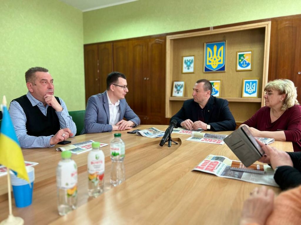 На українських прикордонних із Білоруссю територіях і далі транслюють ворожі телеканали