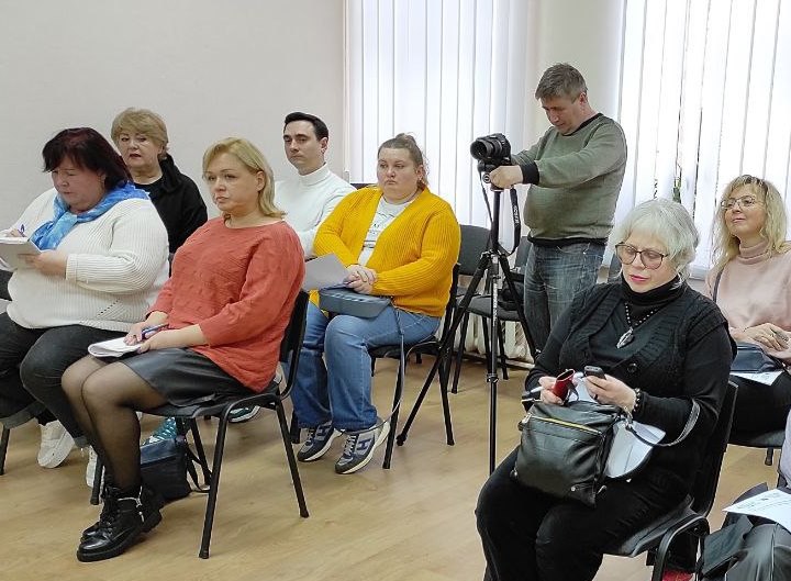 Як медіа працювати з донорськими організаціями: у Дніпровському ЦЖС дали практичні поради 2