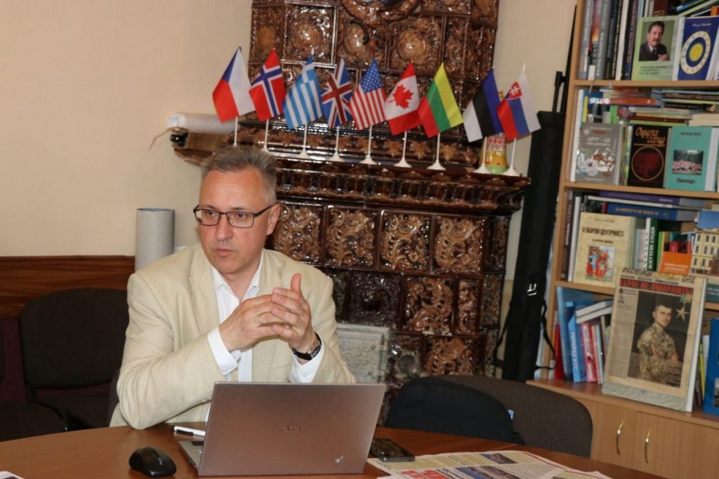 Влада мусить усвідомити роль журналістів для перемоги і сприяти їм, – редактори під час зустрічі у Львівському ЦЖС