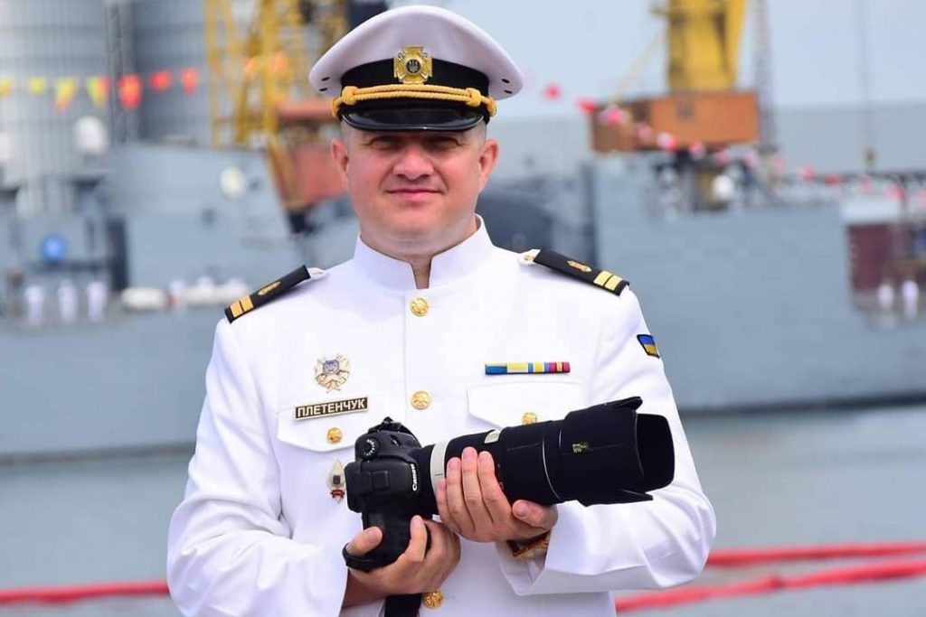 Понад 150 журналістів закликають повернути до Херсона досвідченого пресофіцера Дмитра Плетенчука