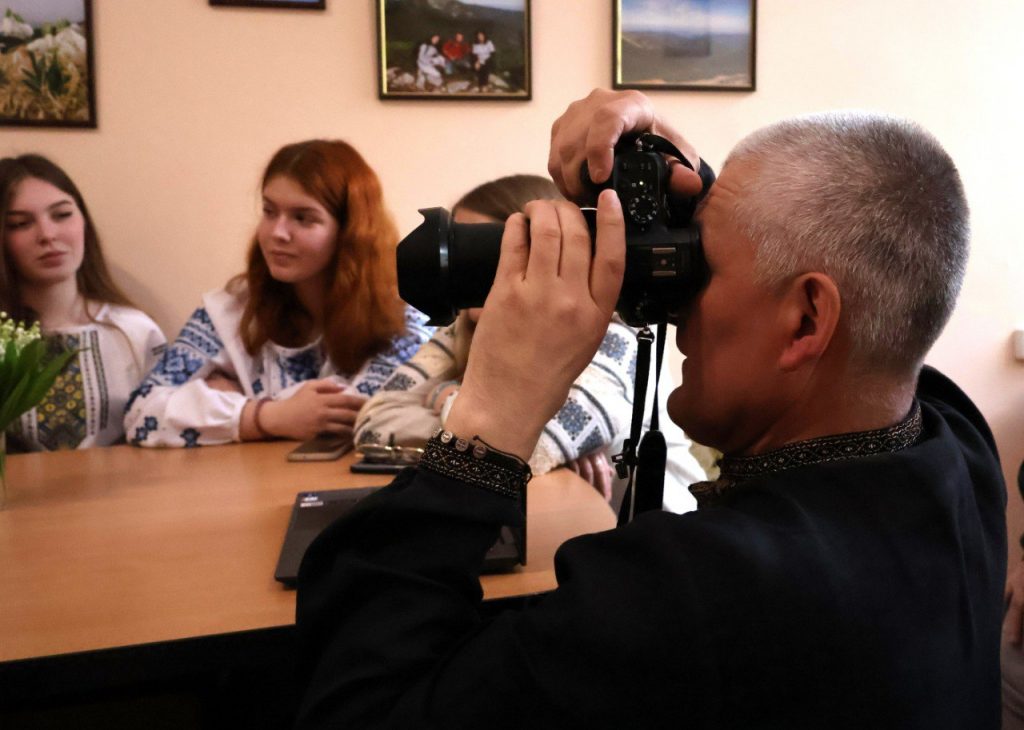 У Запорізькому ЦЖС відбувся «парад вишиванок»