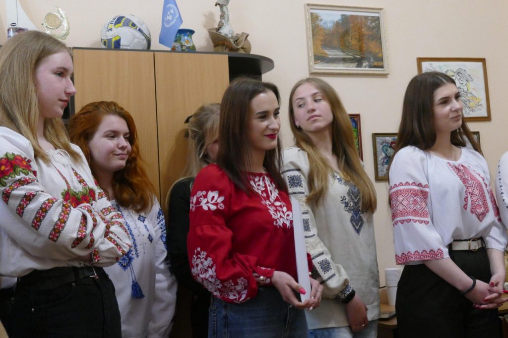 «Спілка активно підтримує молодих медійників, особливо в останній рік», – Ліна Кущ випускникам івано-франківської Школи журналістики