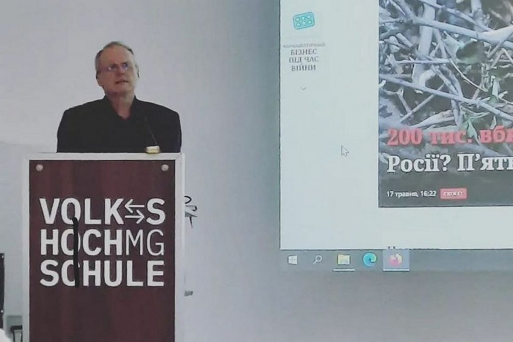 «Я на власні очі бачив, яке горе несе людям російська агресія», – німецький журналіст Бернгард Класен 1