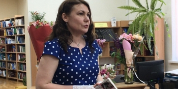 «Вмістилище болю та щастя»: спілчанка Ольга Деркачова презентувала дебютну збірку поезій «Серце»