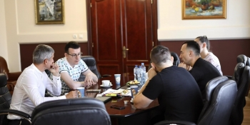 Сергій Томіленко зустрівся з керівництвом Закарпаття та журналістами області