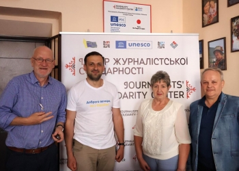 Латиський журналіст узяв відпустку, щоб разом із волонтерами побувати в українських містах