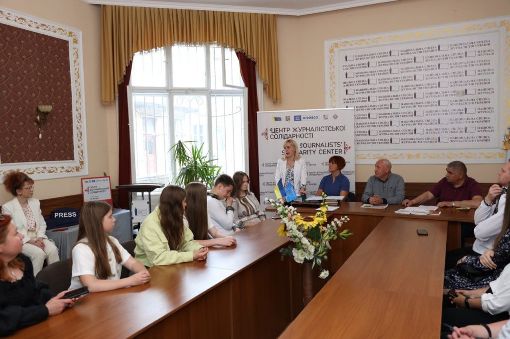 У Львівському ЦЖС нагородили переможців міського конкурсу шкільних медіа 2