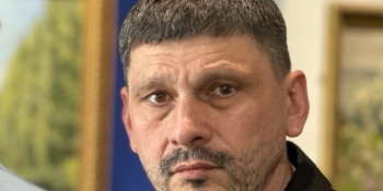 «Бажаю своїми очима побачити перемогу!», – воєнкор Андрій Цаплієнко привітав колег зі професійним святом