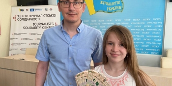 10-річна шашистка допомогла НСЖУ зібрати 15 500 гривень на автомобіль для воїнів