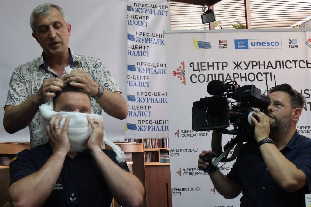 Головне – не панікувати: у Запоріжжі рятувальники розповіли журналістам про алгоритм дій у разі радіаційної аварії