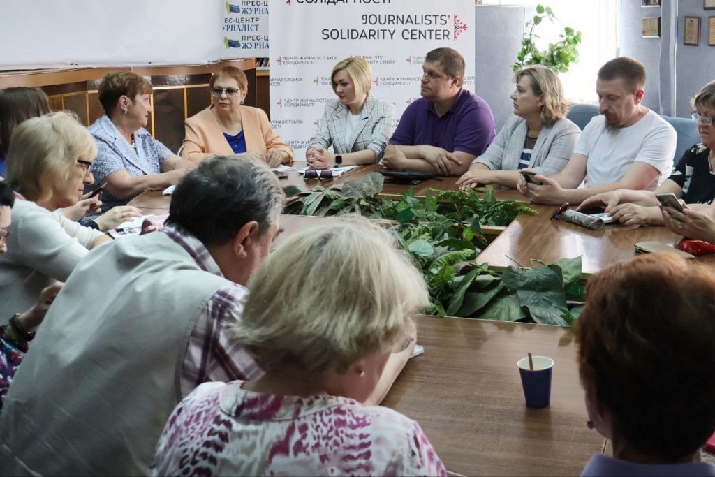 Для поєднання теорії з практикою: в Запоріжжі оновлено договір про співпрацю між факультетом журналістики університету та облорганізацією НСЖУ