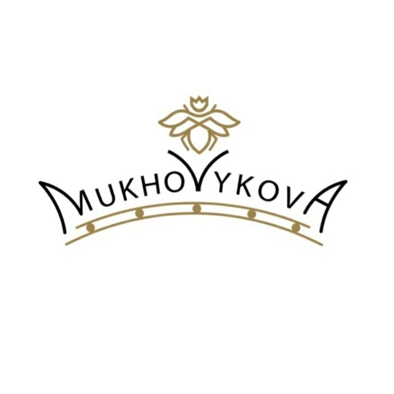 Дизайнерка шевронів Кароліна Муховикова: «Один замовник попросив вишити Богородицю з джавеліном» 6