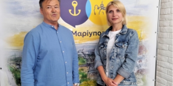 Журналісти-переселенці  у Чернівцях знаходять підтримку в центрі «яМаріуполь»