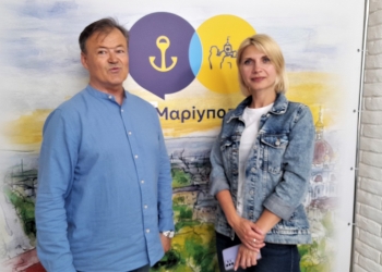 Журналісти-переселенці  у Чернівцях знаходять підтримку в центрі «яМаріуполь»