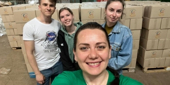 Ірина Рабарська: «Гуманітарну допомогу від благодійного фонду «Чисті серцем» отримують і медійники»