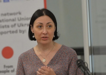 «Коли розумієш, що за твоєю спиною колосальна підтримка, тоді й проблеми не видаються непереборними», – наголошує журналістка і волонтерка Леся Джадан